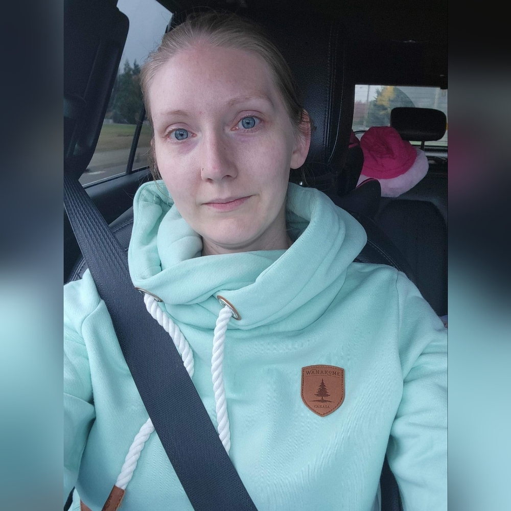 Wanakome Hoodie - Picture 3 of 3